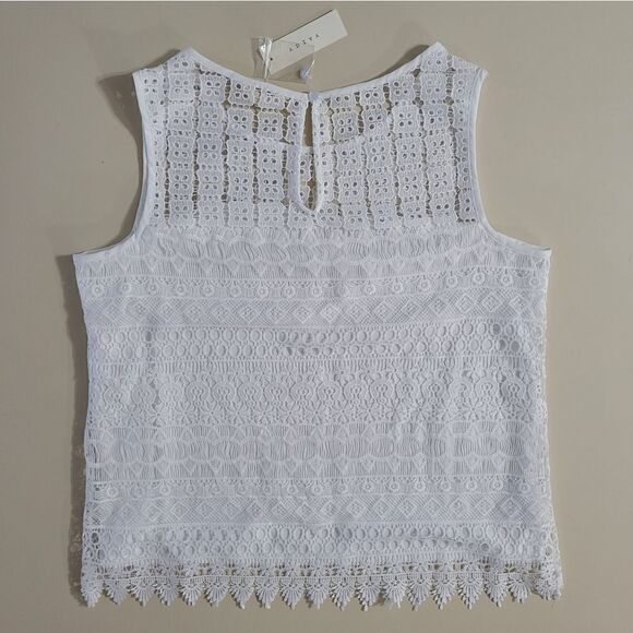 Adiva Women's White Lined Lace Tank Top - Picture 13 of 13